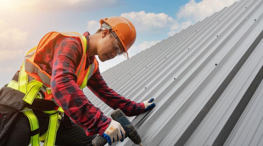 Professional Flat Roofing Installation in Lakeshore, FL